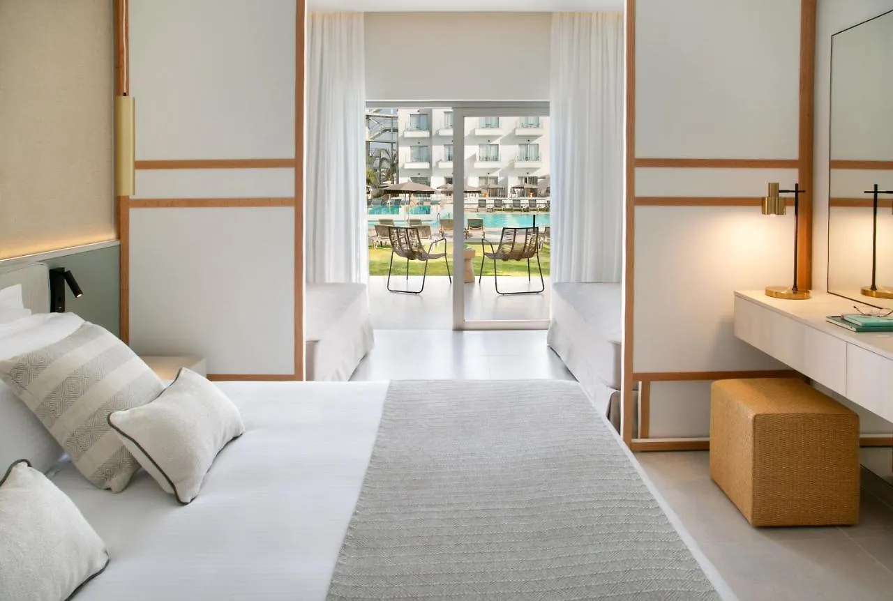 Atlantica Aqua Blue Hotel Protaras