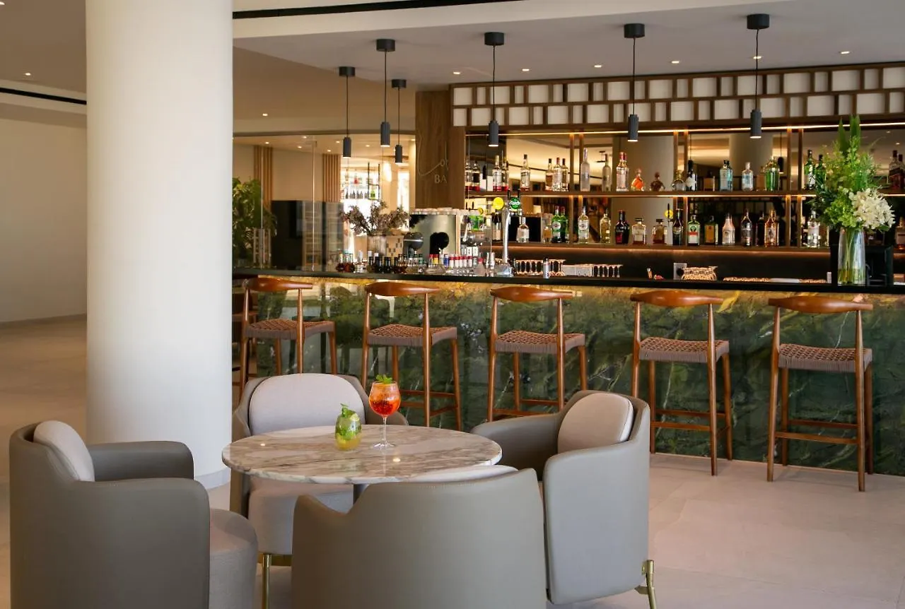 Atlantica Aqua Blue Hotel Protaras 4*,