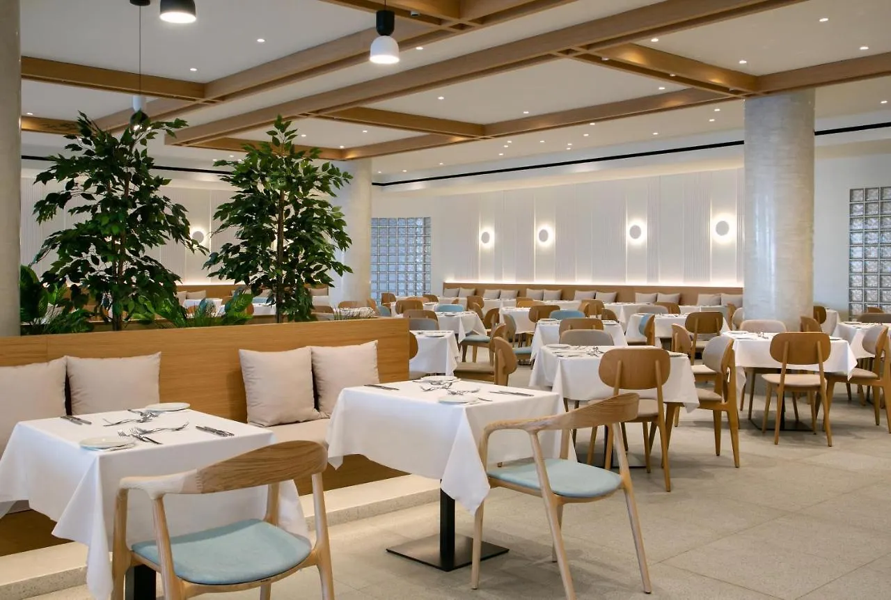 Atlantica Aqua Blue Hotel Protaras 4*,