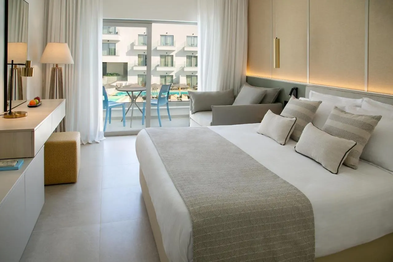 Atlantica Aqua Blue Hotel Protaras